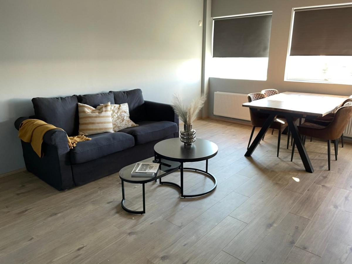 North Apartments Suites อาคูเรย์รี ภายนอก รูปภาพ