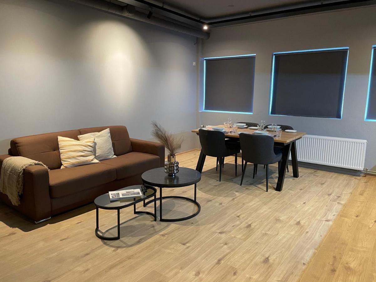 North Apartments Suites อาคูเรย์รี ภายนอก รูปภาพ